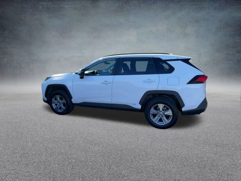 Used 2024 Toyota RAV4 XLE image 38