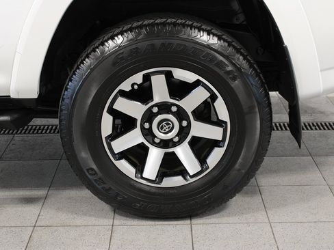 Used 2023 Toyota 4Runner TRD Off-Road image 27