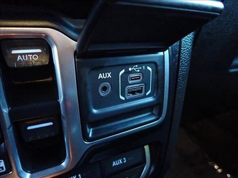 Used 2019 Jeep Wrangler Unlimited Rubicon AWD/4WD image 21