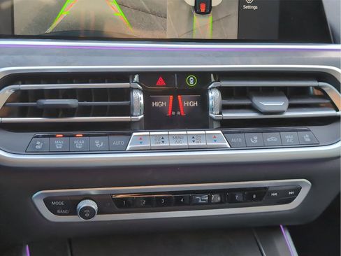 Used 2022 BMW X5 sDrive40i w/ M Sport Package image 19