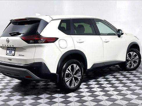 Used 2023 Nissan Rogue SV AWD/4WD image 12