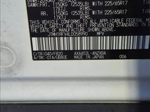 Used 2020 Toyota RAV4 LE FWD image 22