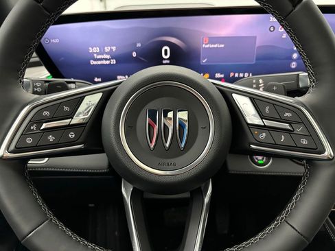 New 2026 Buick Enclave Avenir image 25