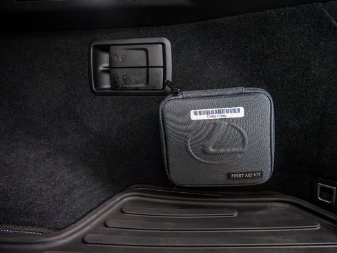 Used 2022 Lexus RX 450h AWD w/ Premium Package image 11