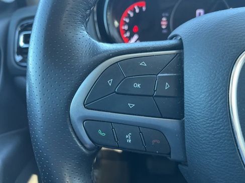 Used 2022 Dodge Durango SXT w/ Anodized Platinum Package image 23