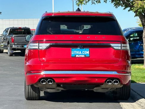 Certified 2025 Lincoln Aviator Black Label image 7