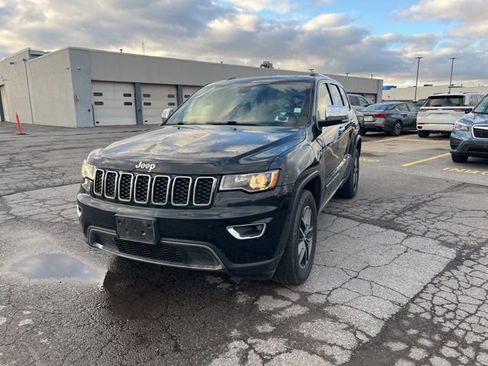 Used 2017 Jeep Grand Cherokee Limited AWD/4WD image 1