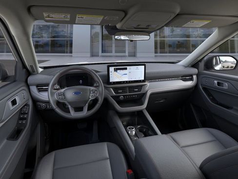 New 2026 Ford Explorer Active w/ Active Comfort Package image 6