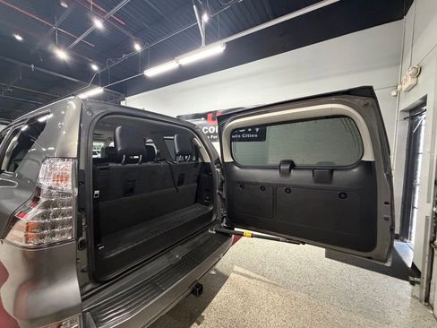 Used 2014 Lexus GX 460 w/ Premium Package AWD/4WD image 56