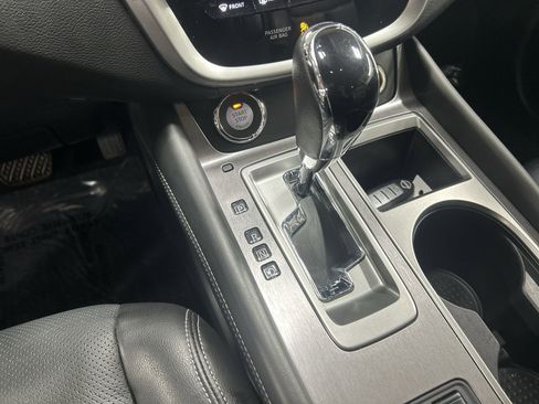 Used 2023 Nissan Murano SL w/ SL Moonroof Package image 17