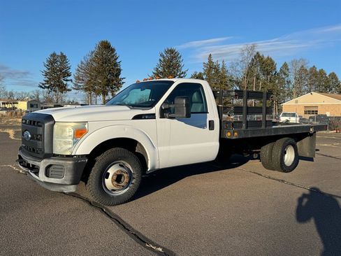 Used 2011 Ford F350 XL image 4