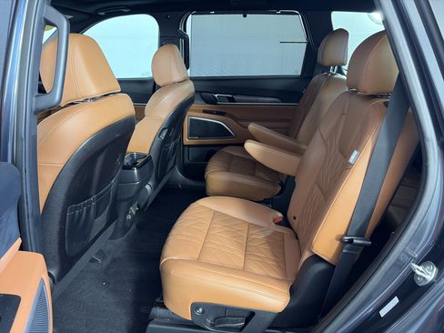 Certified 2024 Kia Telluride EX X-Line AWD/4WD image 7