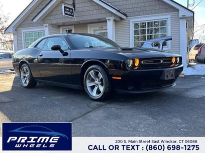 Used 2017 Dodge Challenger SXT