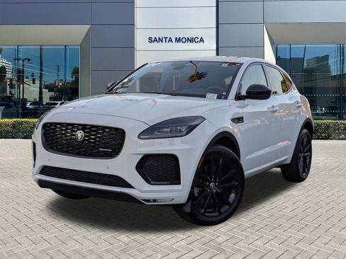 Used 2024 Jaguar E-PACE R-Dynamic SE image 1