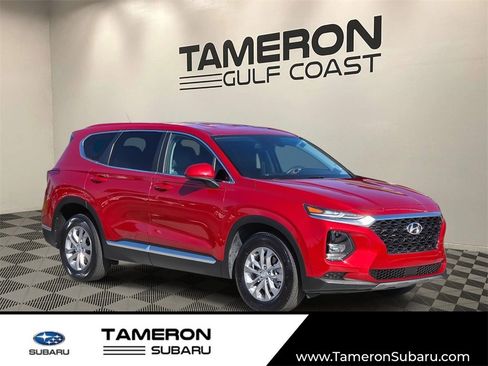 Used 2019 Hyundai Santa Fe SE image 1