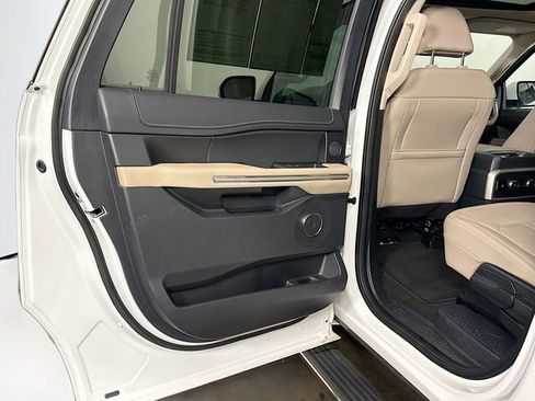 Used 2024 Ford Expedition Max Limited image 40