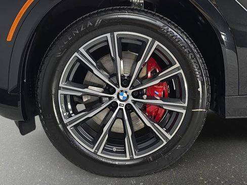 New 2026 BMW X6 xDrive40i AWD/4WD image 32