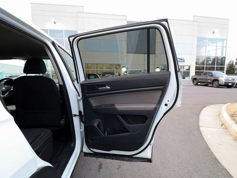 Used 2021 Volkswagen Atlas S image 44