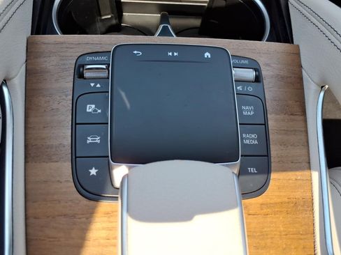 Certified 2024 Mercedes-Benz GLE 350 4MATIC image 21