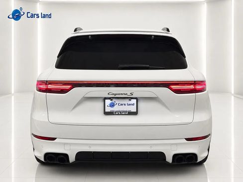 Used 2021 Porsche Cayenne S AWD/4WD image 4