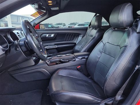 Used 2020 Ford Mustang Premium image 19