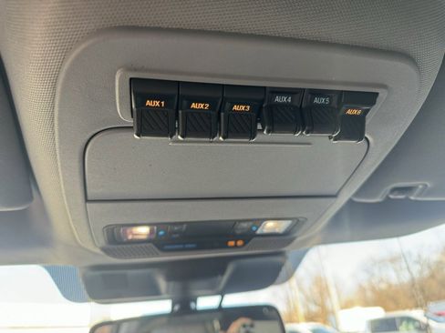 Used 2023 Ford F350 XLT w/ Snow Plow Prep Package image 21