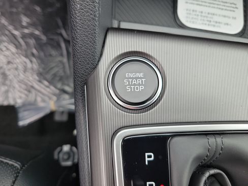 New 2026 Kia Sportage EX image 12