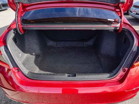 Used 2018 Honda Accord LX image 25