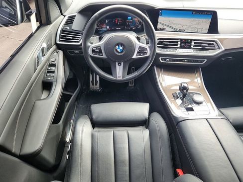 Used 2022 BMW X5 xDrive40i w/ M Sport Package image 10