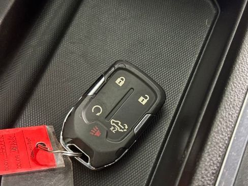 Used 2020 Chevrolet Silverado 1500 LT Trail Boss image 41