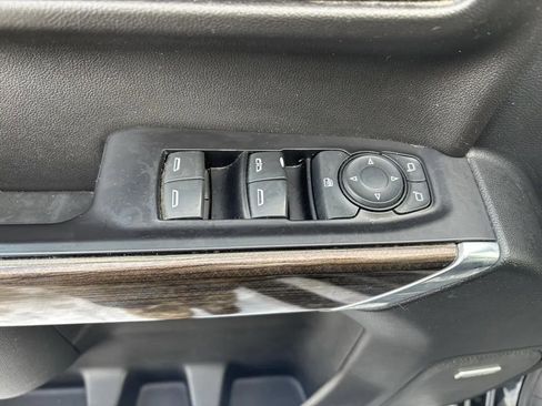 Used 2019 Chevrolet Silverado 1500 LT Trail Boss image 22