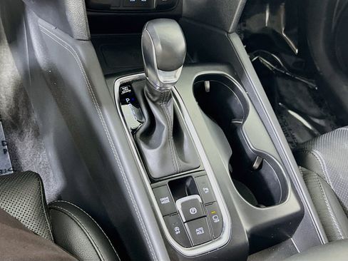 Used 2020 Hyundai Santa Fe Limited FWD image 17