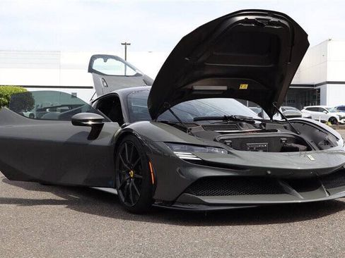 Used 2021 Ferrari SF90 Stradale AWD/4WD image 38