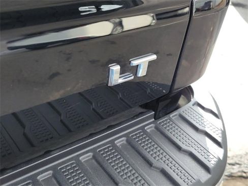 Used 2023 Chevrolet Silverado 1500 LT image 14