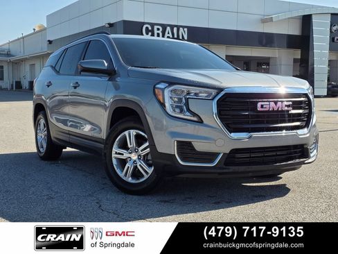 Used 2024 GMC Terrain SLE w/ Driver Convenience Package FWD image 1