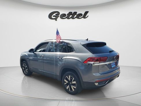 Used 2021 Volkswagen Atlas Cross Sport SE FWD image 7