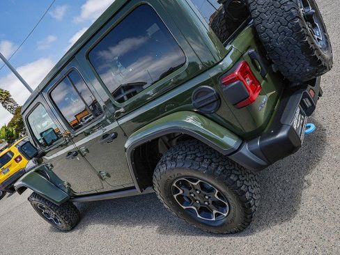 Used 2023 Jeep Wrangler Unlimited Rubicon 4xe w/ Steel Bumper Group AWD/4WD image 8