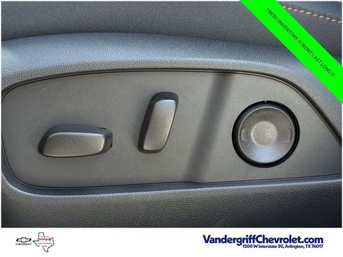 New 2026 Chevrolet Equinox ACTIV w/ Convenience Package III FWD image 21