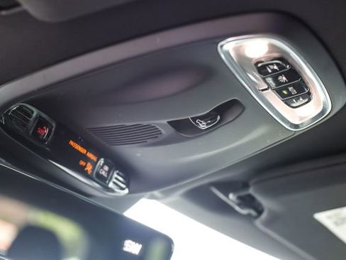 Used 2018 Volvo XC90 T6 Momentum w/ Convenience Package image 23