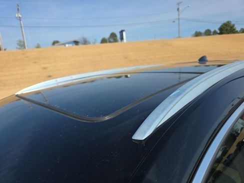 Used 2019 Cadillac XT5 Platinum image 6