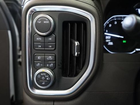 Used 2020 GMC Sierra 1500 SLT w/ SLT Premium Plus Package AWD/4WD image 21