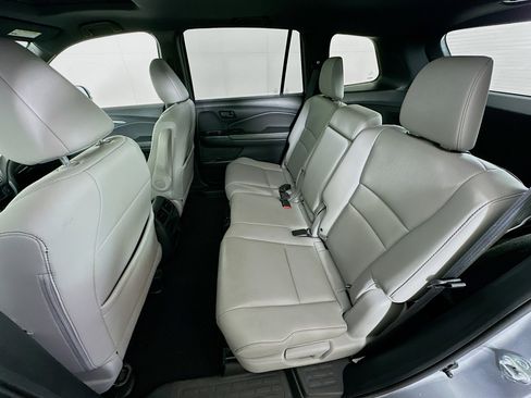 Used 2023 Honda Passport EX-L image 28
