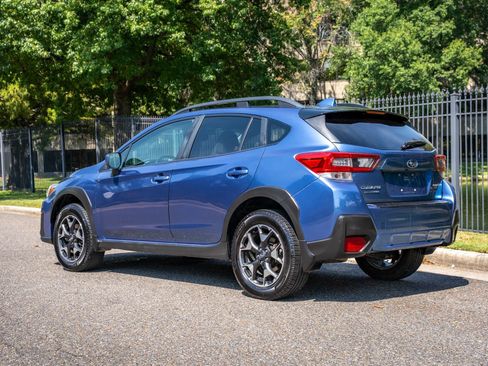 Used 2020 Subaru Crosstrek 2.0i Premium w/ Moonroof Package 1 AWD/4WD image 8
