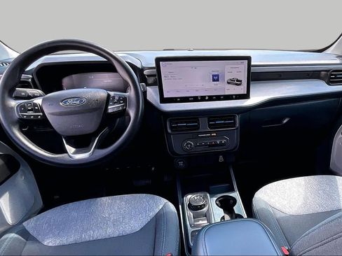 Used 2026 Ford Maverick XLT AWD/4WD image 16