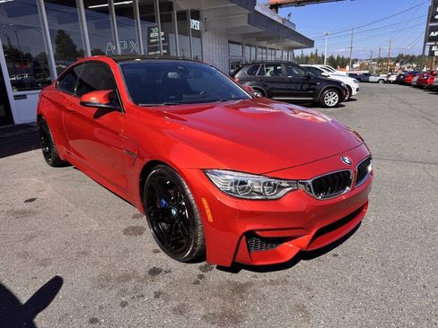 Used 2015 BMW M4 Coupe RWD image 10