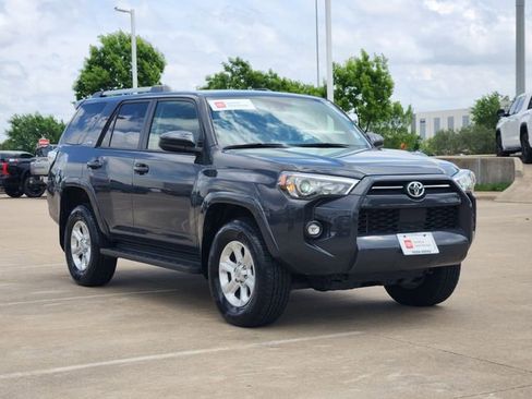 Used 2024 Toyota 4Runner SR5 image 2