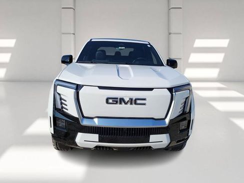 New 2025 GMC Sierra EV Denali image 2