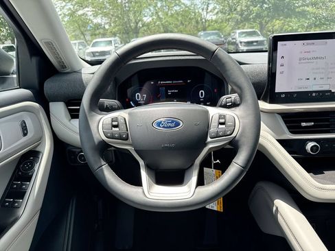 New 2026 Ford Explorer Active w/ Active Comfort Package AWD/4WD image 14