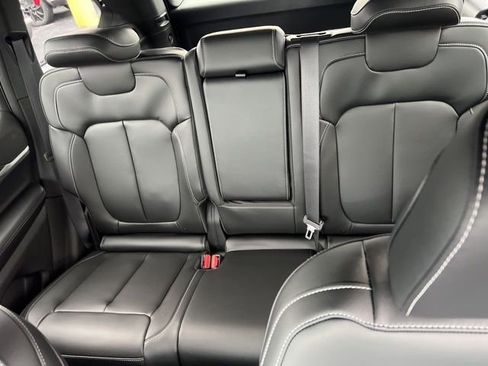 New 2025 Jeep Grand Cherokee Limited image 15