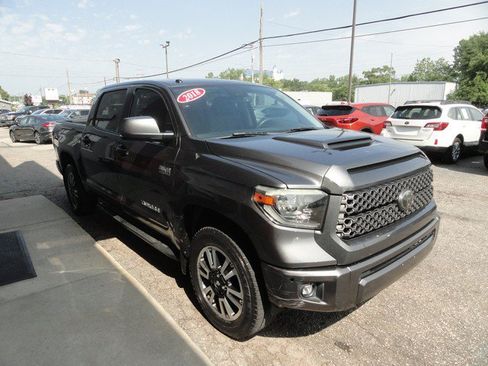 Used 2018 Toyota Tundra SR5 w/ TRD Sport Package AWD/4WD image 4
